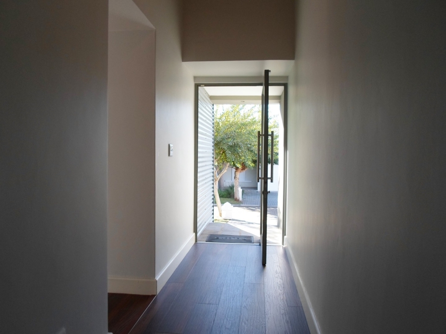 3 Bedroom Property for Sale in Vrykyk Western Cape